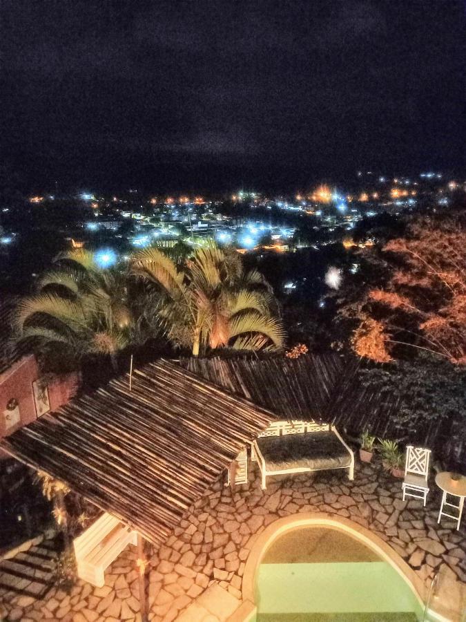 Pousada Espaco Luz Helga Ferreira Vassouras Exterior foto